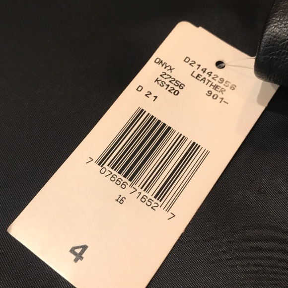 NWT - 100% Leather Jacket - Size 4 - Picture 7 of 8